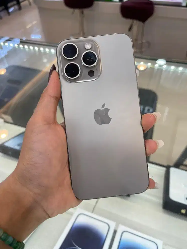 Iphone 15 pro max 256 ibox fullset ori mulus cwakeppp
