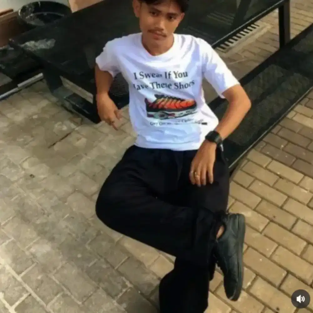 lagi nyari kerja siap bekerja apa aja