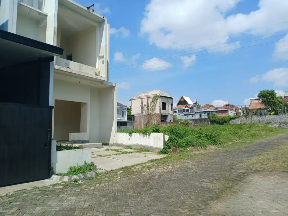 Kavling Bonus Lokasi! Hanya 3 Menit ke UMM 3 – Cocok Kost & Hunian