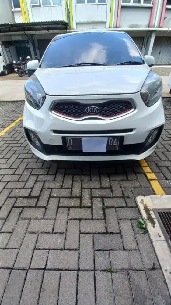 Kia Picanto 1.2 AT 2014 Putih White