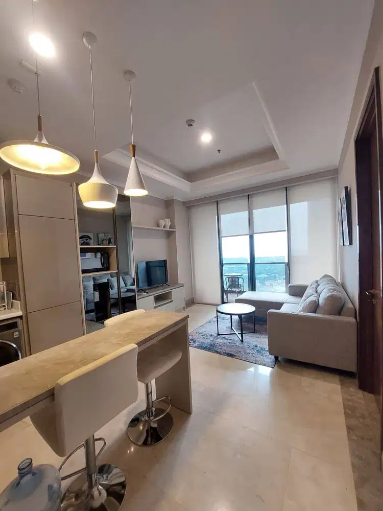 For Rent Apartemen District 8 Senopati, 1 Kamar Luas 70 m2, Brand New