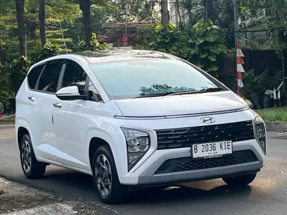 Hyundai Stargazer Prime Capt Seat AT 2022 Putih
