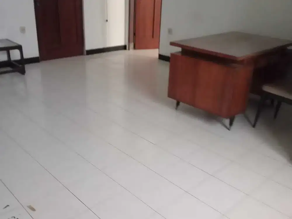 Nego aja Rumah Jl Kawung deket Indrapura Surabaya