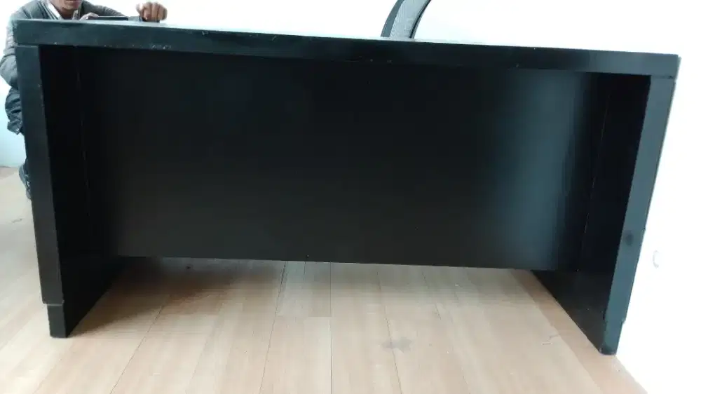 Office table and chair