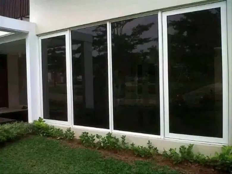 Pusat Kaca film menerima panggilan rumah memberikan pelayanan terbaik