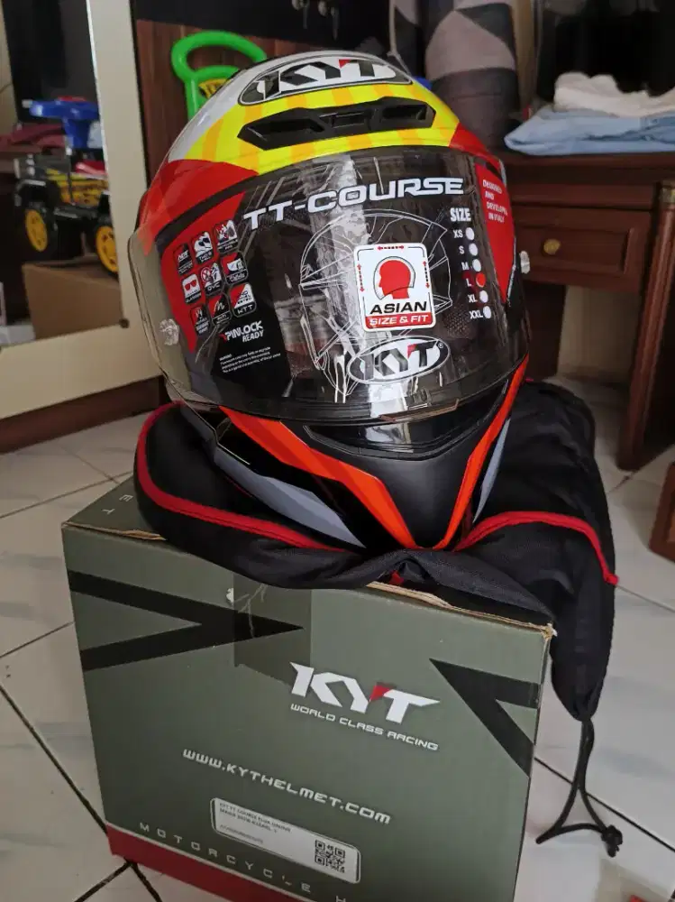 KYT TT Course Jaume Masia Size L