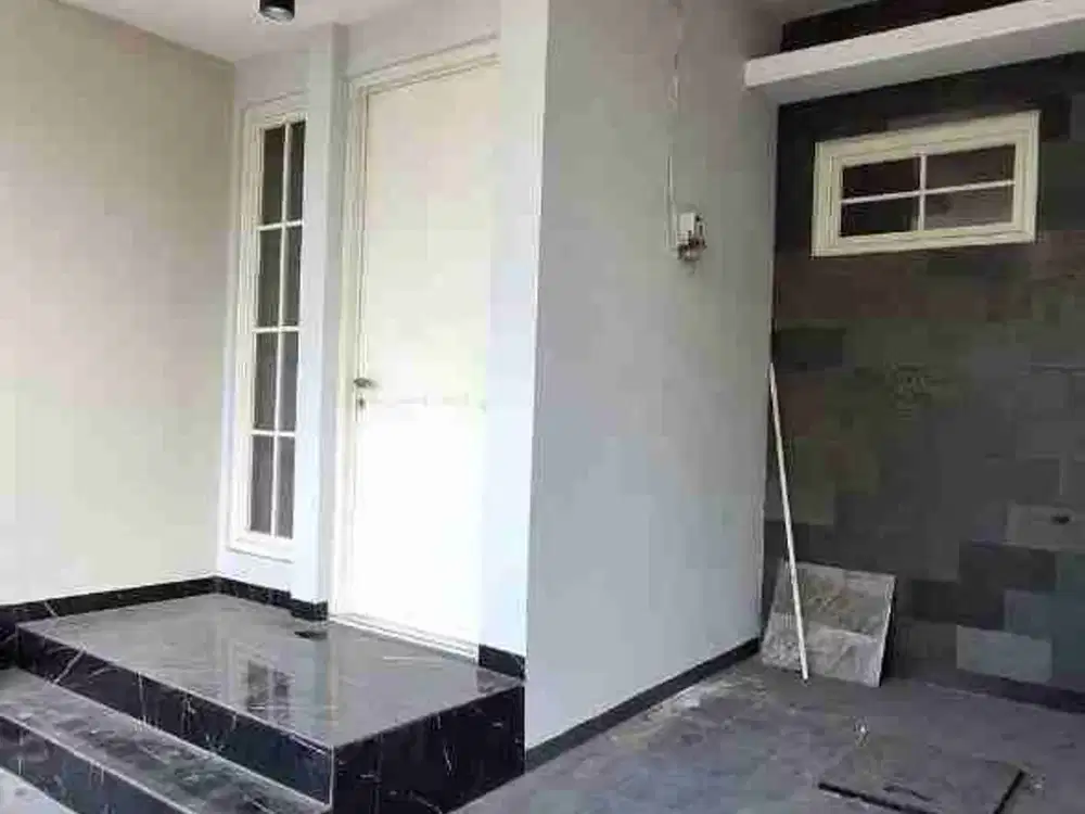 Rumah Tenggilis Mejoyo Surabaya dekat Ubaya