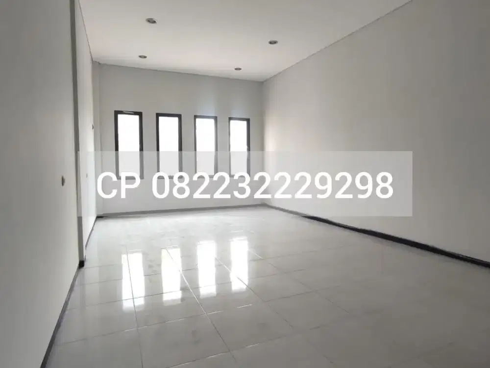 DISEWAKAN RUKO 3 LANTAI SELANGKAH KE UNEJ JEMBER