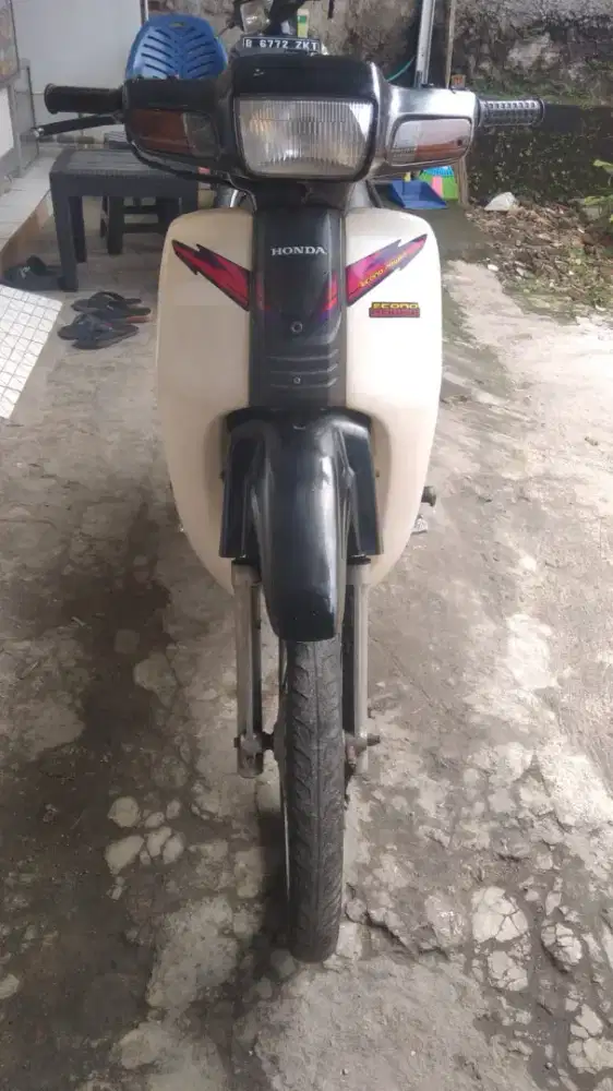 Honda Astrea grand 96