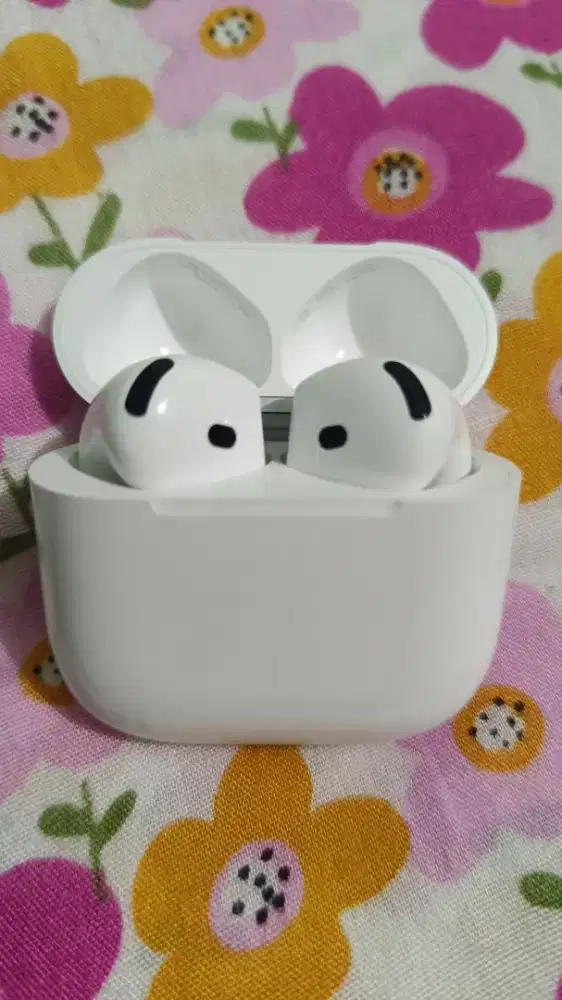 Di jual airpods 4 aktif noice cancelling resmi ibox