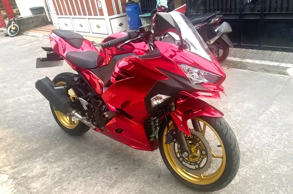 Dijual Ninja 250 2018 merah