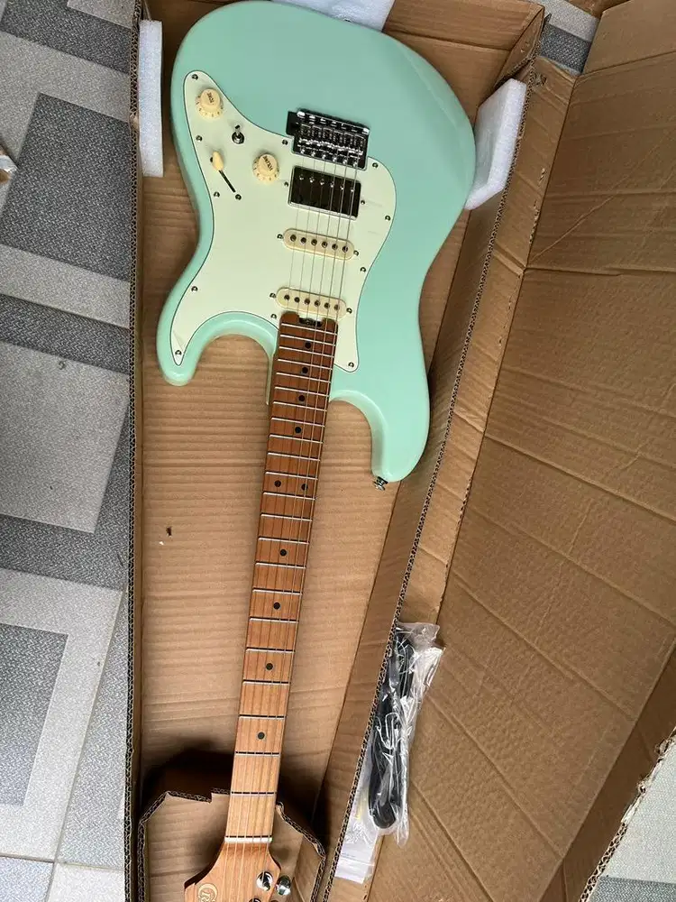 Gitar elektrik crafter