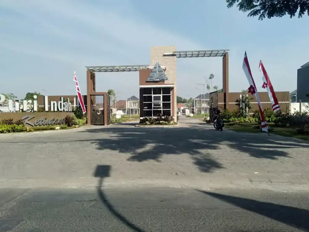DIJUAL RUMAH KETINTANG TENGAH RAYA DEKAT UNESA SURABAYA