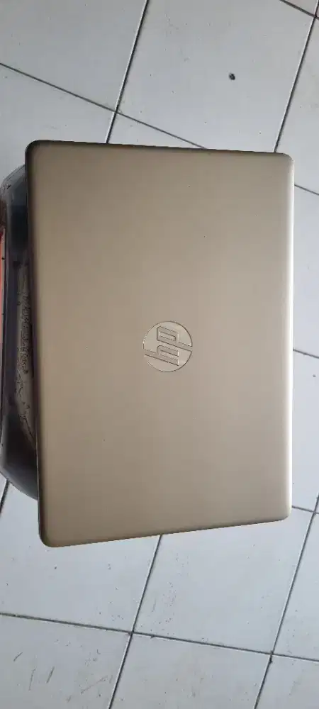Laptop hp 14s cf0xxx intel core i5 8250U ram 12gb dual vga hdd ssd