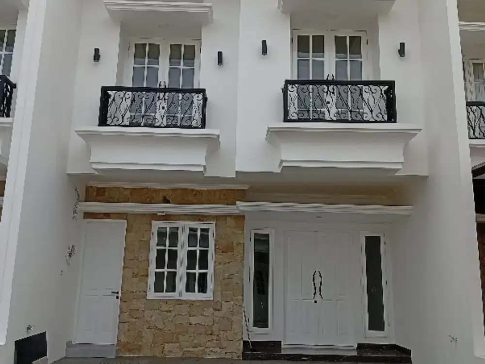 RUMAH BARU MEWAH SIAP HUNI TOWNHOUSE PONDOK BAMBU