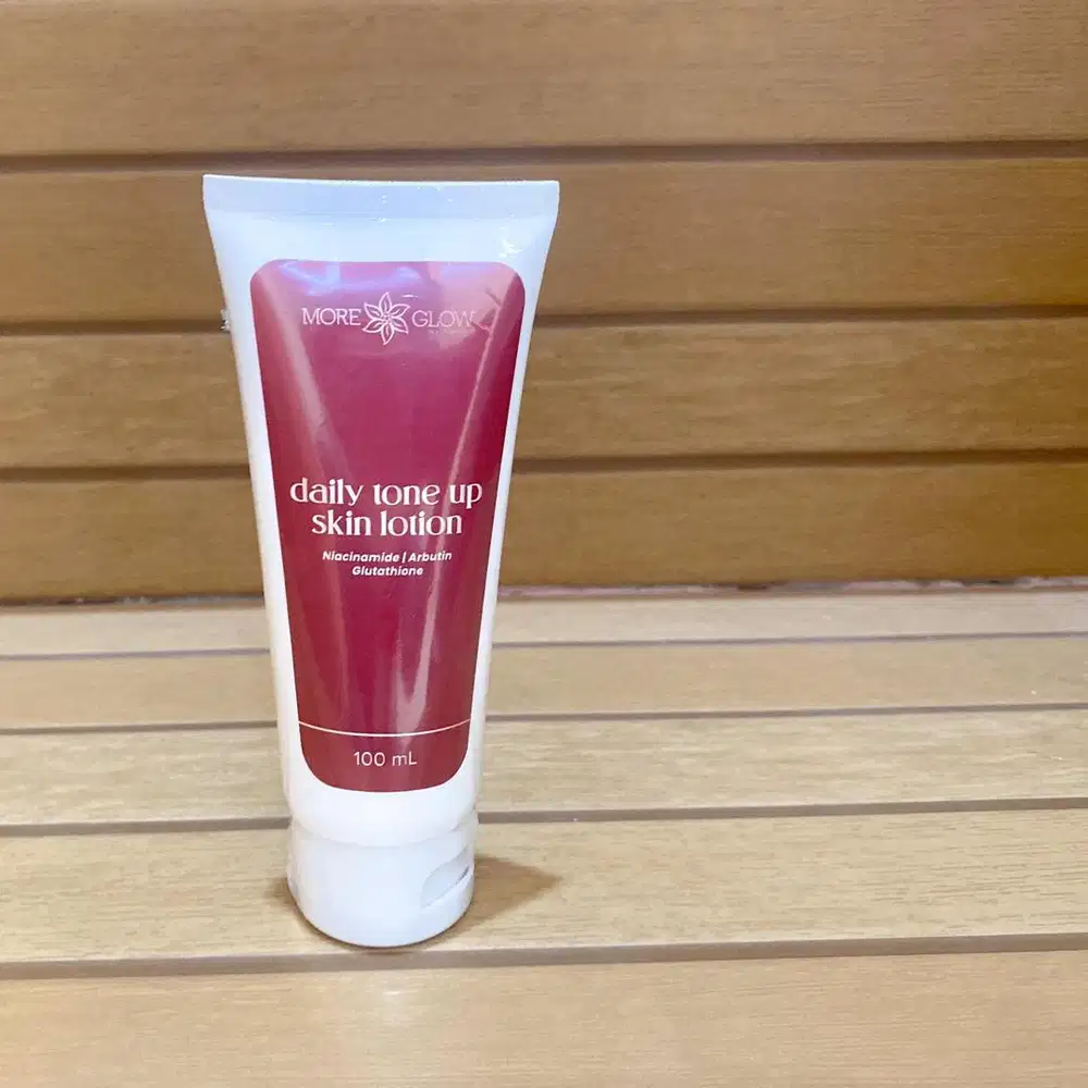 Body skin care/ body lotion