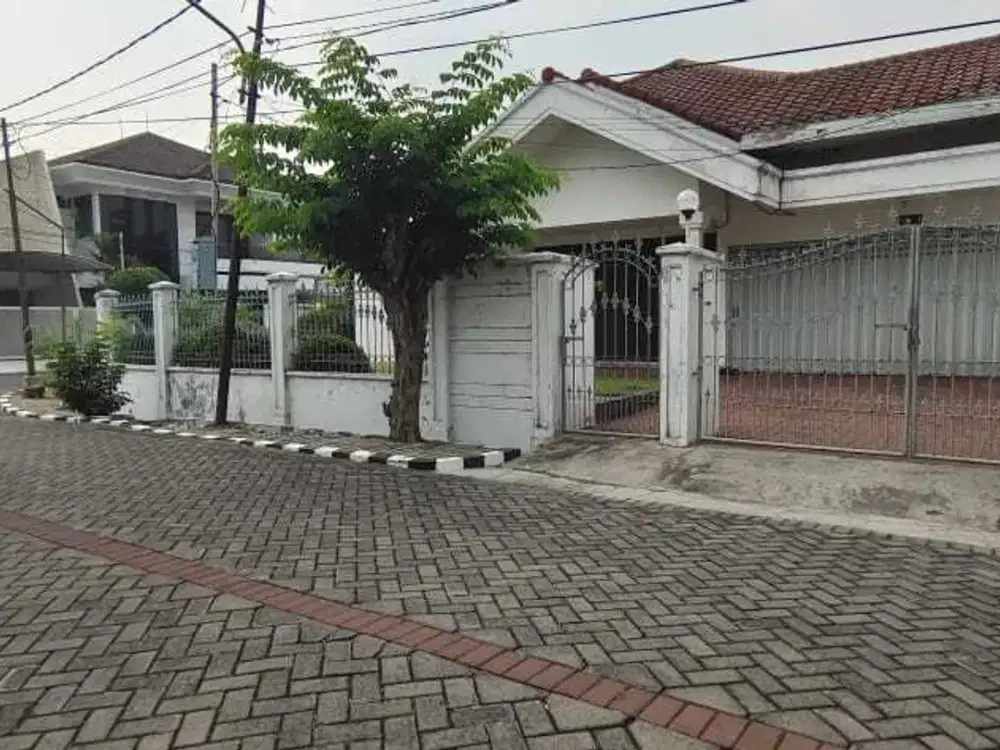 Harga Paling Murah Rumah Hook di Darmo Satelit