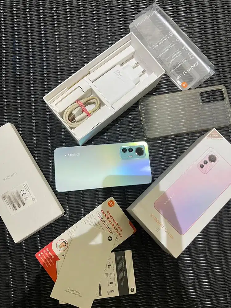 Mi 12 lite 5G 8/256 second like new