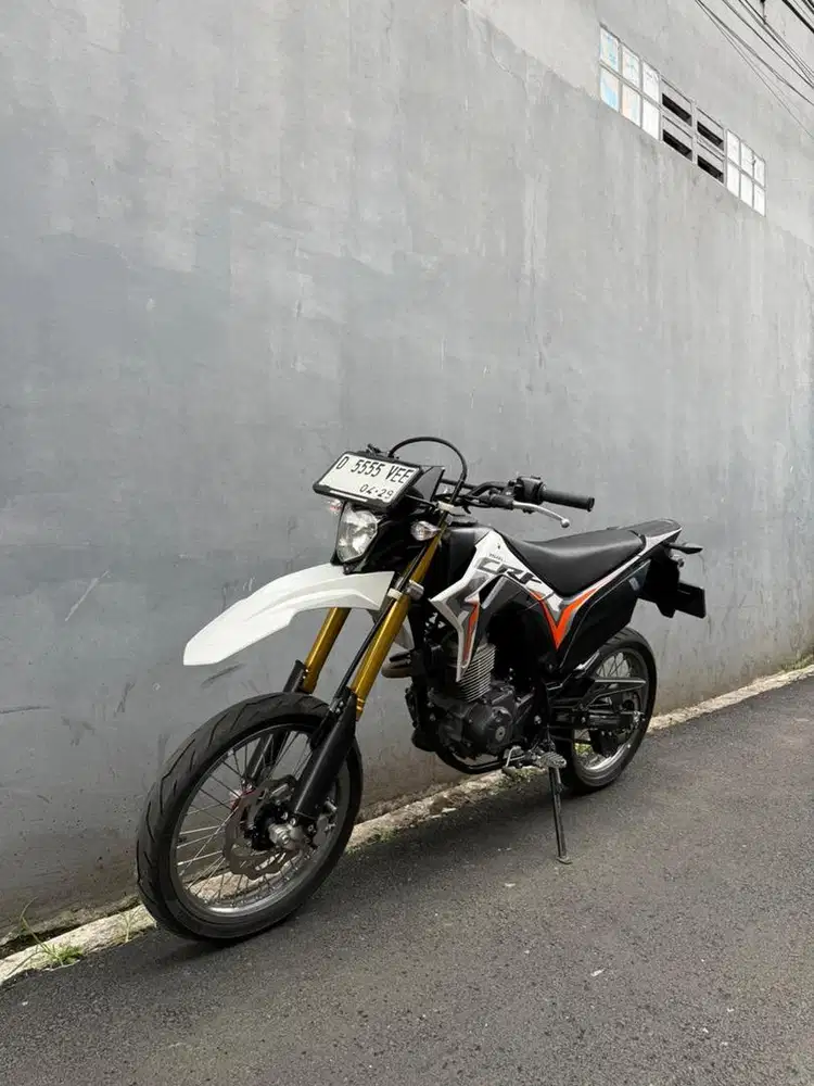 Honda CRF 150L 2024 (supermoto)