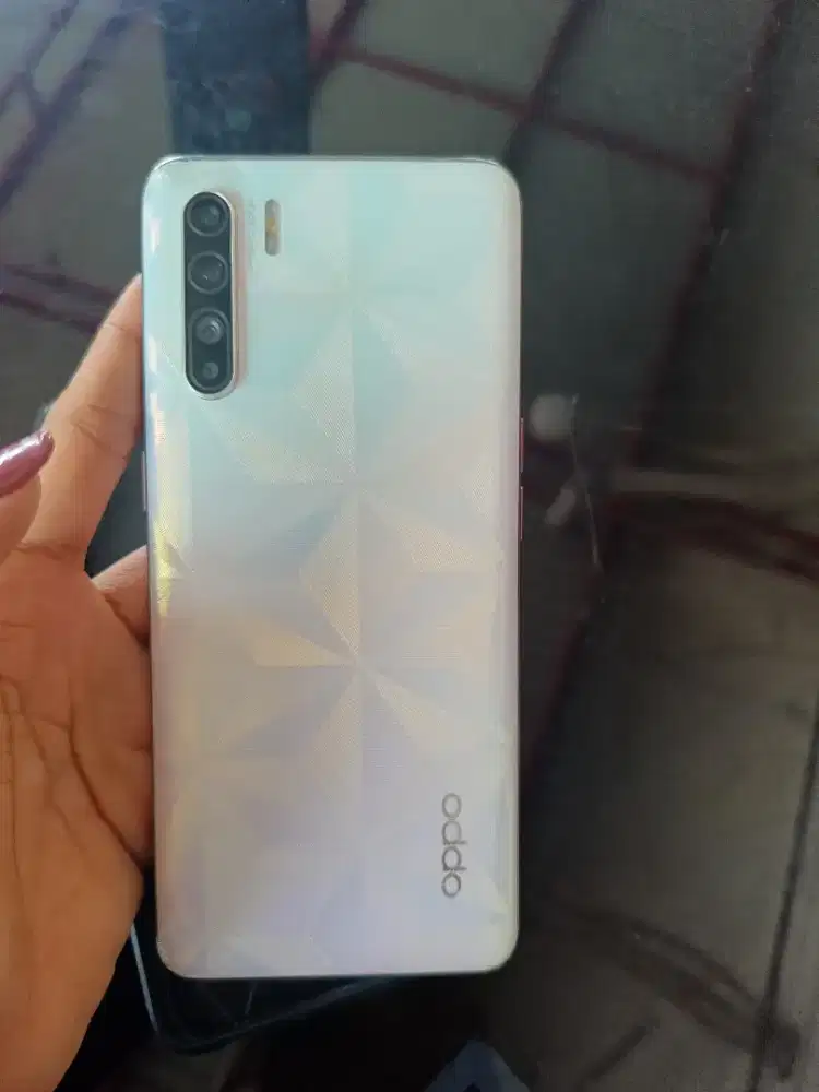 Oppo Reno3 8/128 Seken terawat
