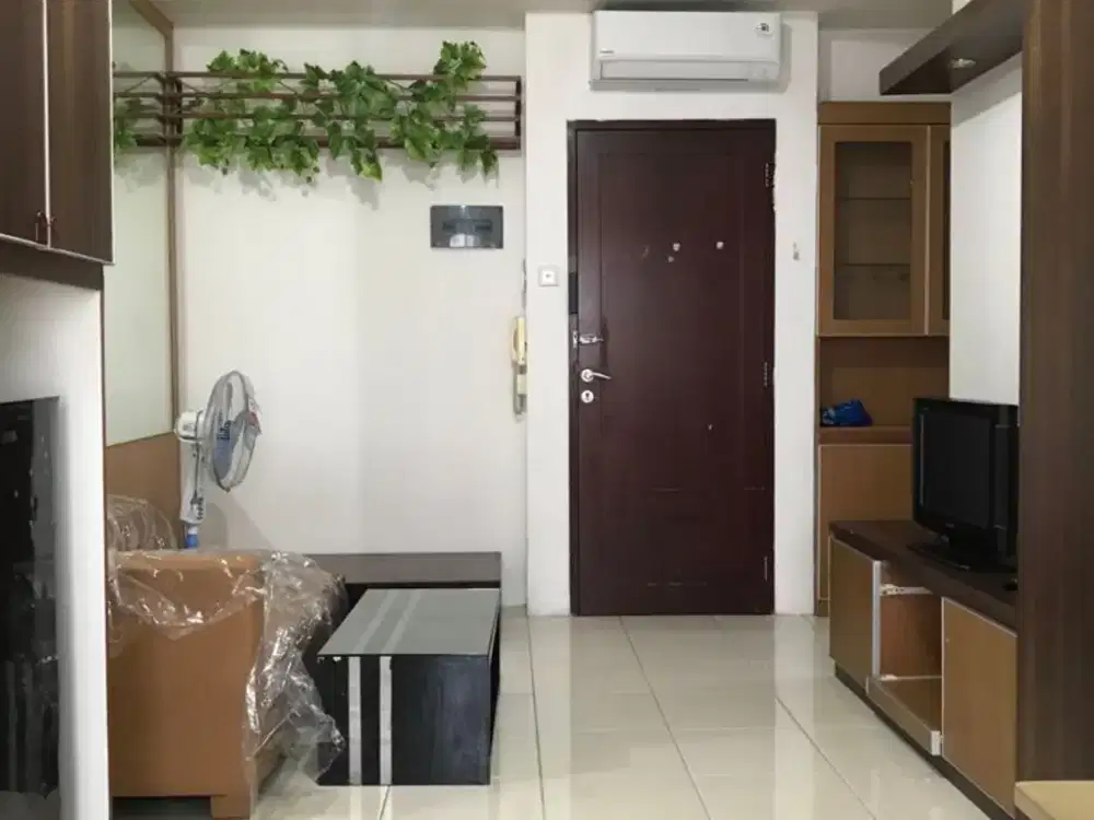 Disewakan 2BR Furnish Bagus Lantai Rendah di Apartemen Mediterania Garden 2