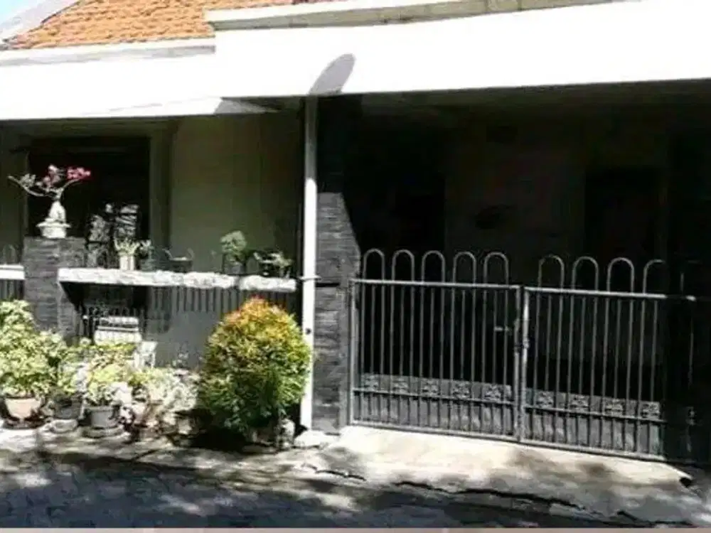 DIJUAL RUMAH SEMAMPIR TENGAH SURABAYA RON.A492