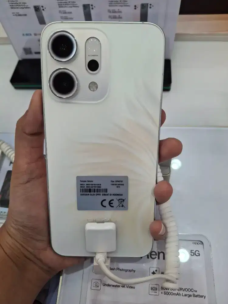 Oppo Reno 14 5G Cicilan 0% Tanpa Kartu Kredit