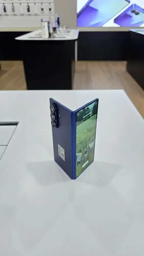 Samsung Galaxy Z Fold 7