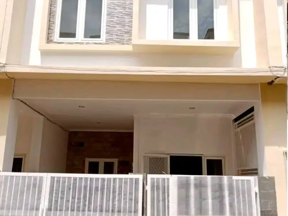 DIJUAL RUMAH GRAND SIWALANKERTO SURABAYA RON.A428
