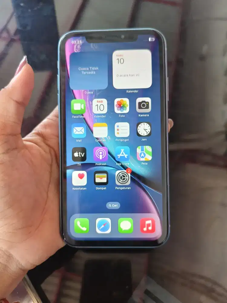 iPhone XR 64GB masih sehat terawat