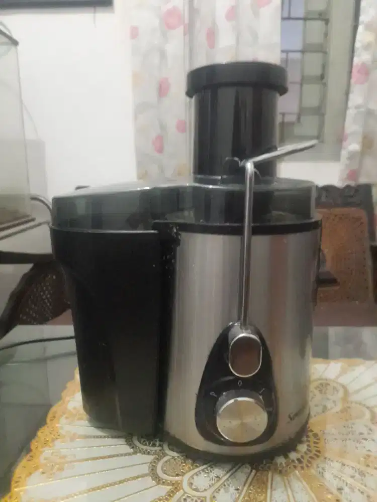 JUICER BUAH SONIFER