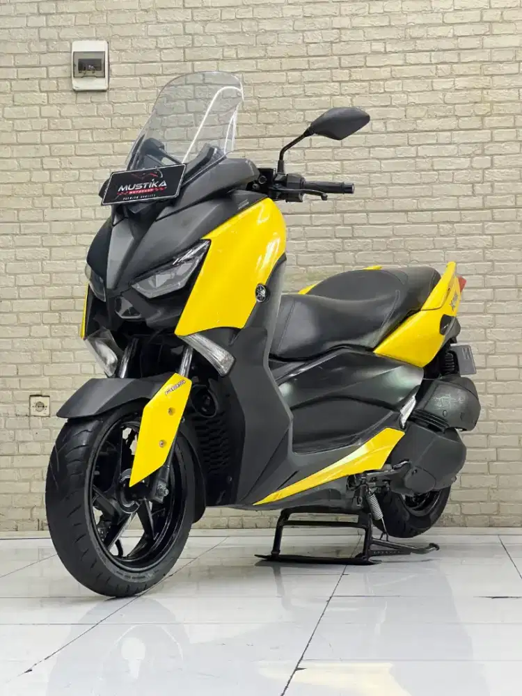 Yamaha Xmax ABS 2018 Yellow