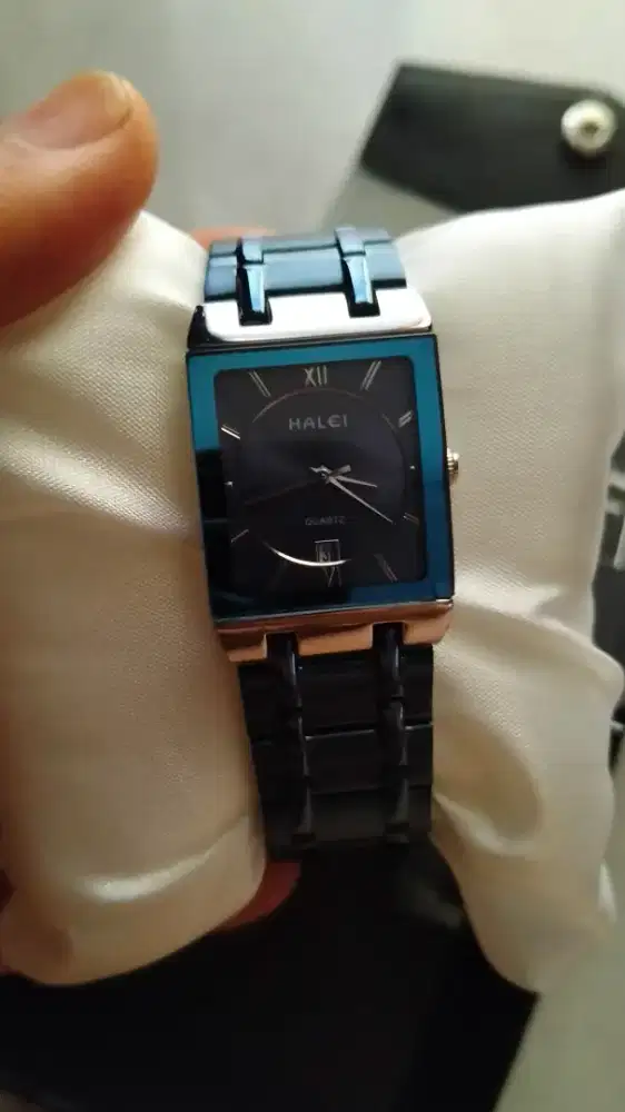 Jam Wanita Halei