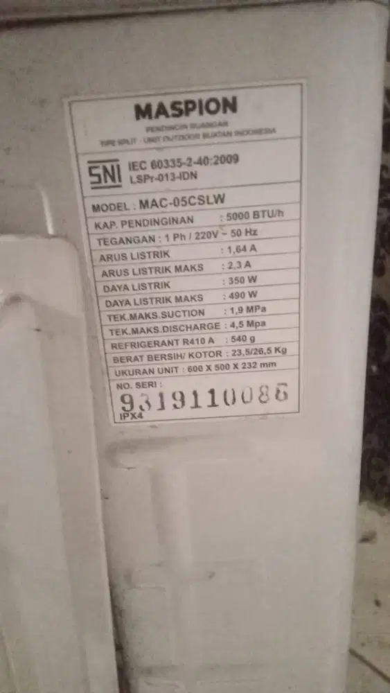 ac 1/2PK indoor merk LG outdoor merk massion kelengkapan breket in out