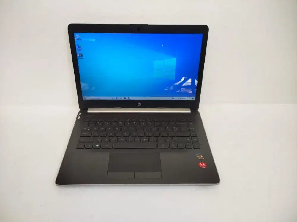A755 Laptop HP 14-CM0078AU Ram 4gb SSD 120gb AMD Ryzen 5-2500U