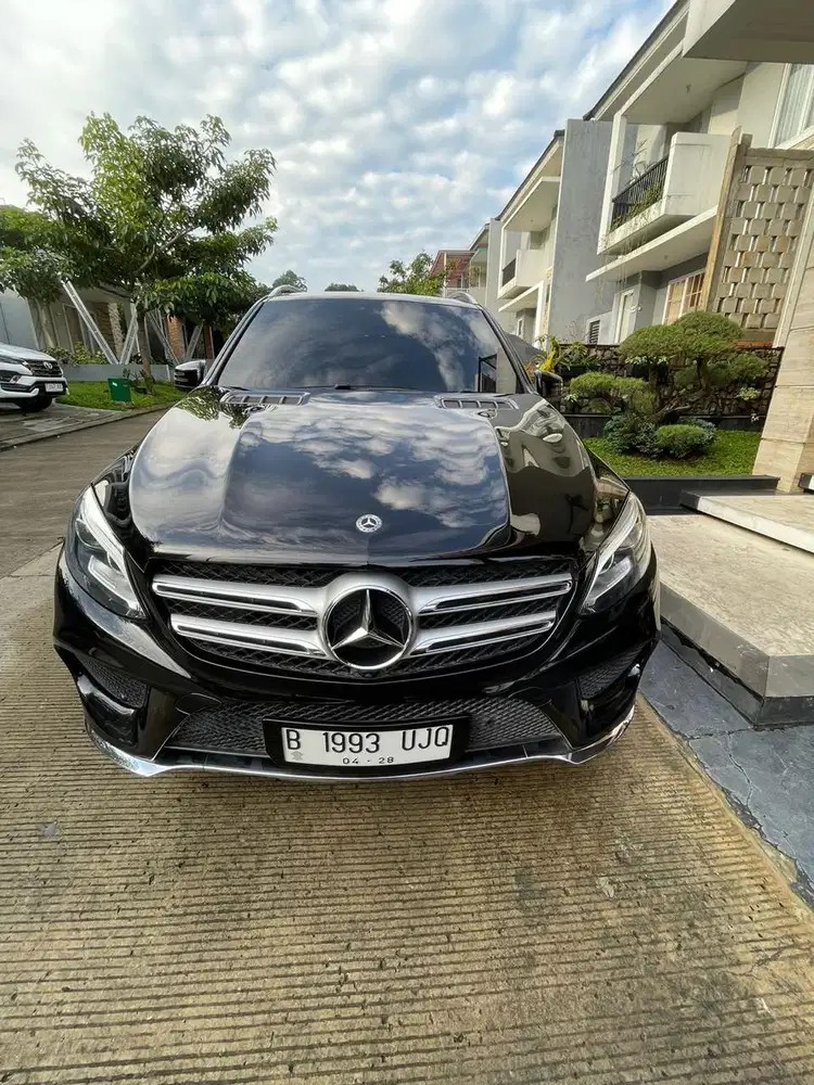 Mercedes-Benz GLE400 2017 Bensin