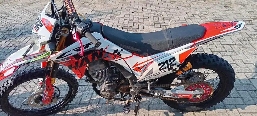 Honda CRF Regular