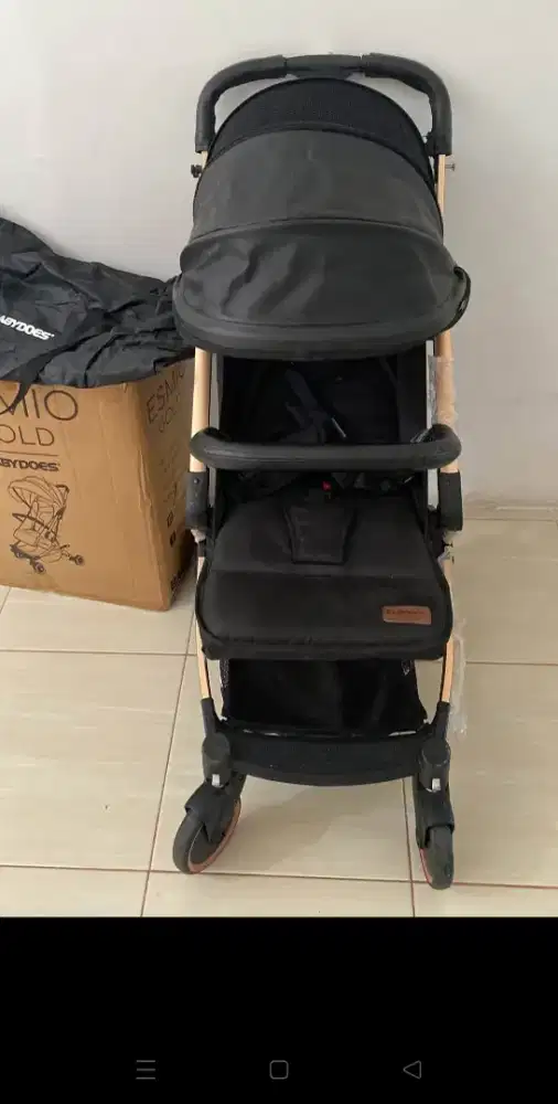 Dijual cepat stroller bayi