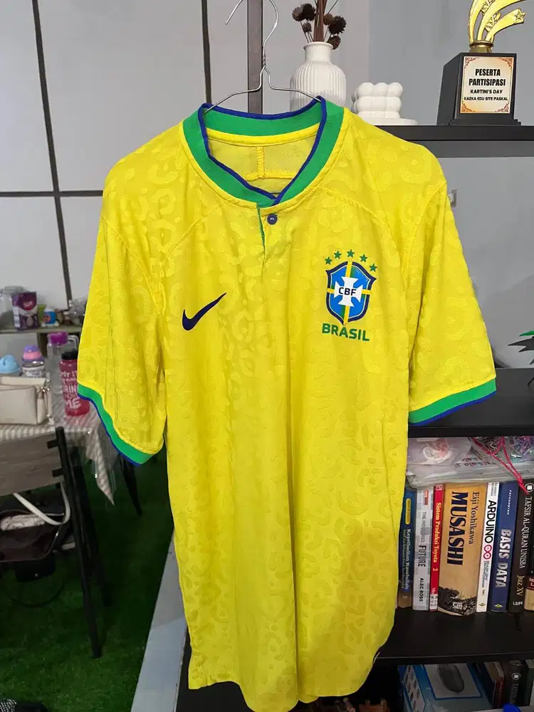Dijual Baju Jersey Nike Brazil Original Bekas.