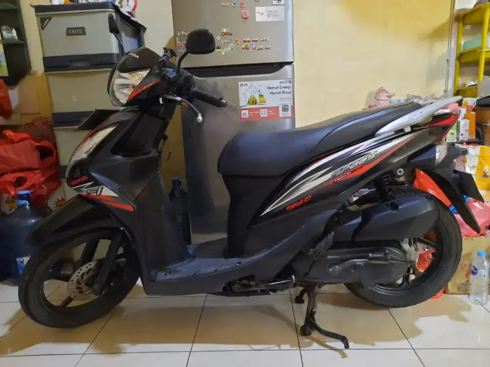HONDA SPACY 2014 INJECTION PGMFI HELM IN