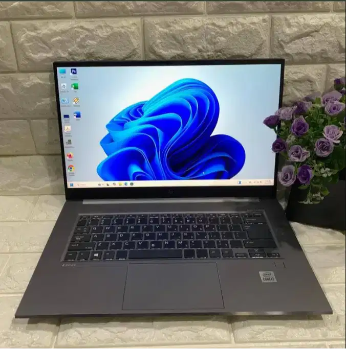 Laptop HP Zbook Studio G7 Core i7 - 10750H Ram 32GB DDR4 15inch DL-RTV
