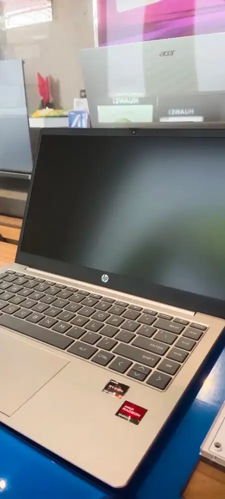 HP 14 EM0332AU EM0333AU Ryzen 3 7320U 8GB SSD 512GB 14″ FHD W11+OHS