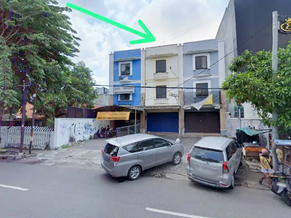 Disewakan Murah Ruko 3 Lt Raya Ngagel Terawat Strategis