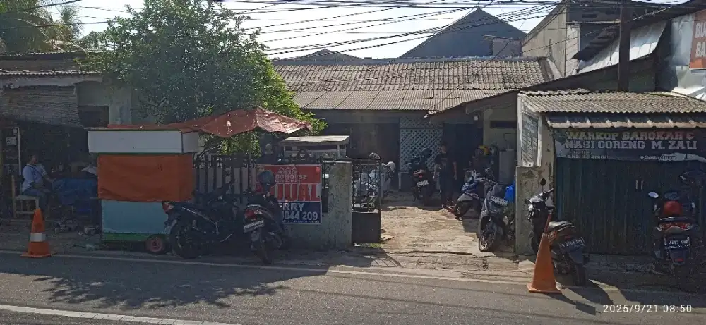 Dijual tanah dan rumah pinggir jalan raya luas +/- 300 m