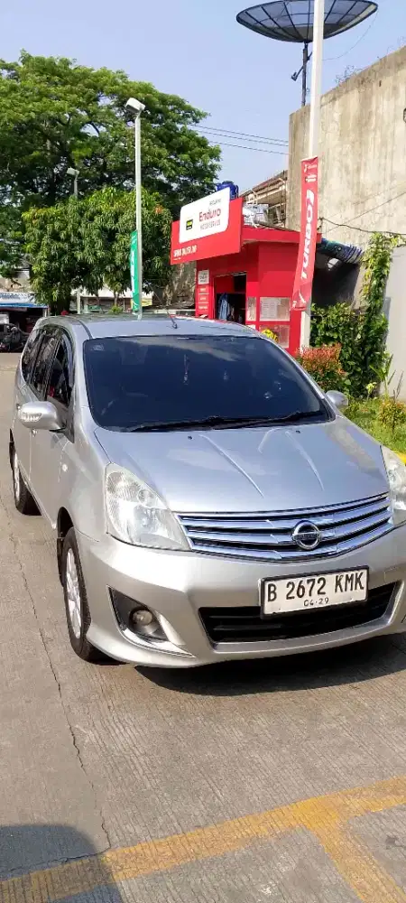 Grand livina matic 2013