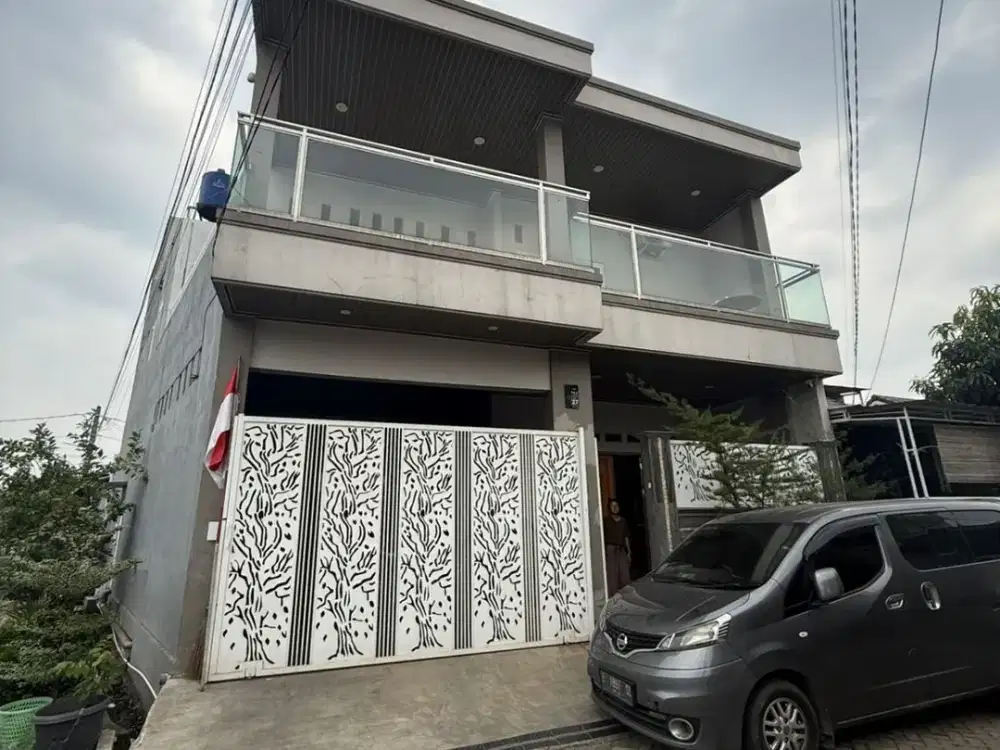 Dijual Cepat Rumah Semi Furnished 2,5 Lantai di Permata Pasar Kemis Tangerang