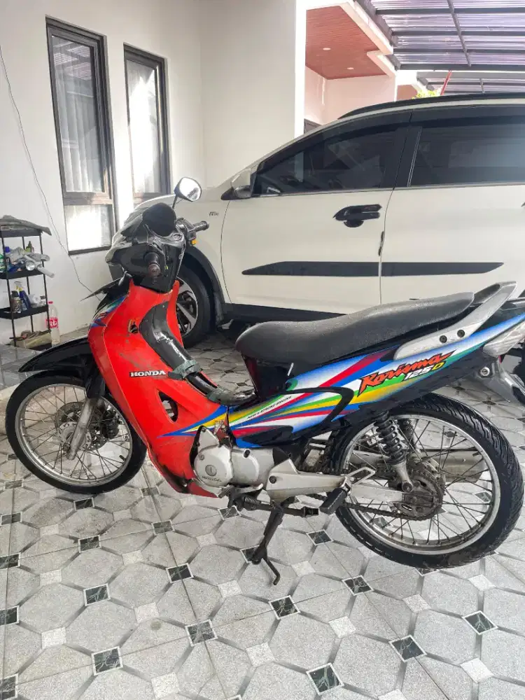 Jual motor kharisma