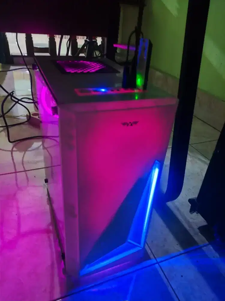 Komputer gaming 1 set, monitor wide besar 34 inch