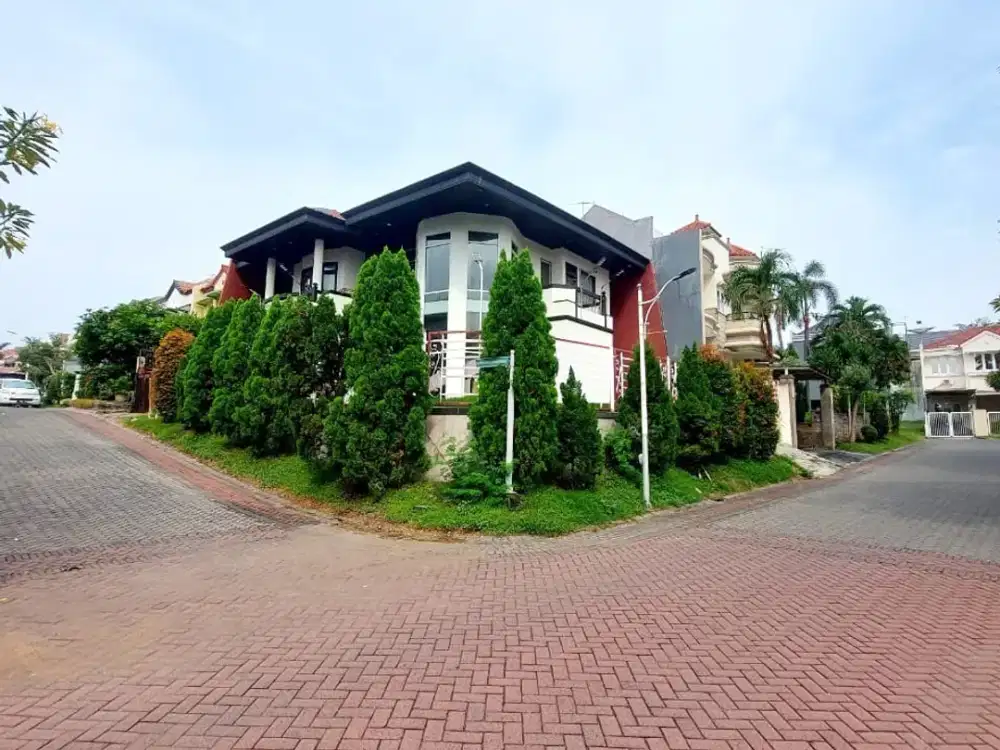 Termurah Rumah Minimalis 2 Lt Siap Pakai Citraland Depan