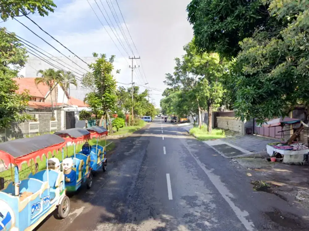 Bangunan Komersial Prapanca Pusat Kota Strategis